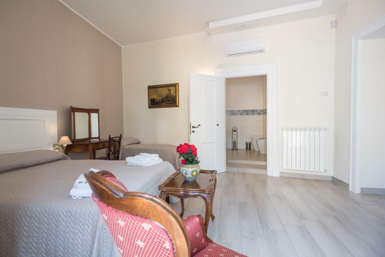B&B Supportico Lopez Naples Exterior photo