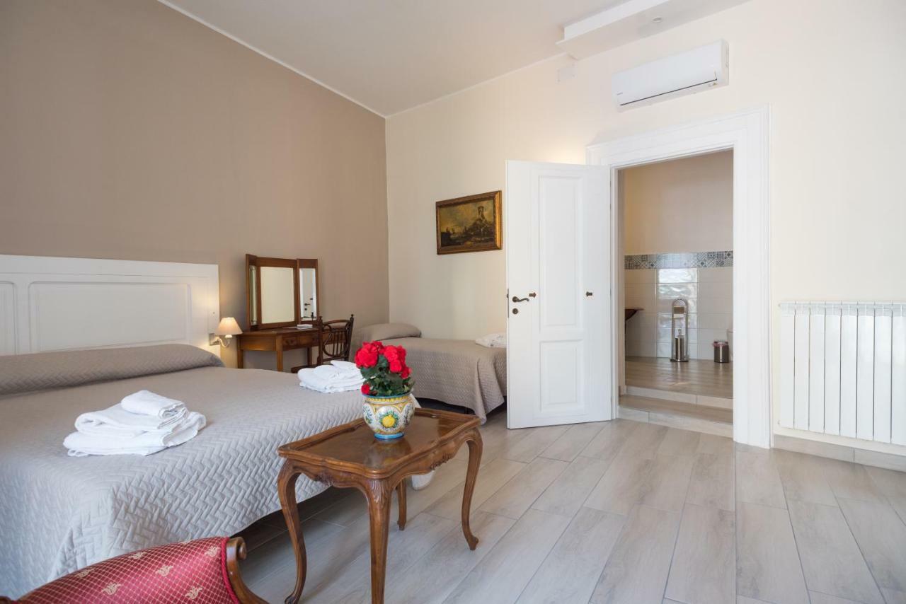 B&B Supportico Lopez Naples Exterior photo